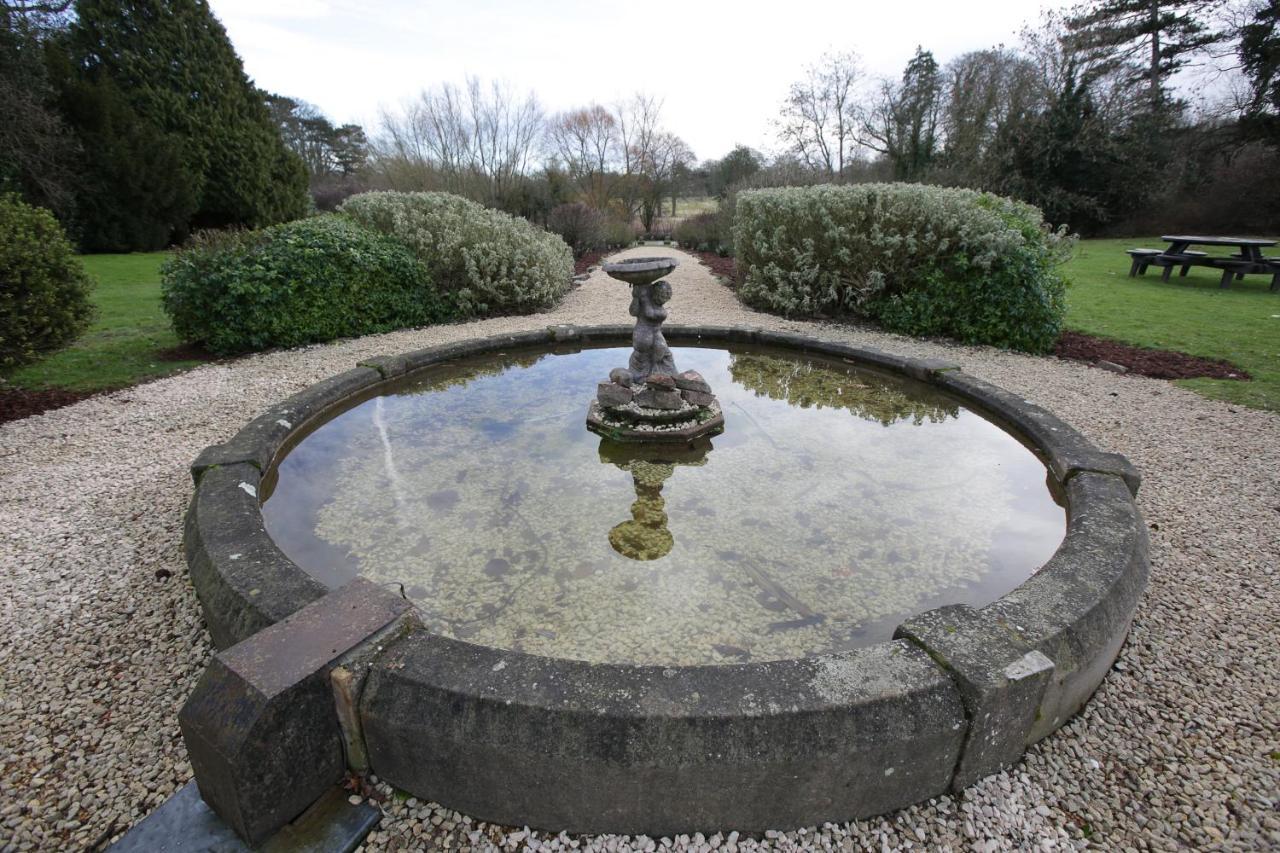 Rothley Court Hotel By Greene King Inns Extérieur photo